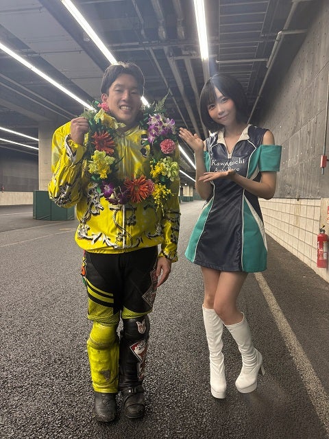 「圧巻でした」G1連覇の黒川京介をバイク好き美女タレントが絶賛！感激の2ショットを公開