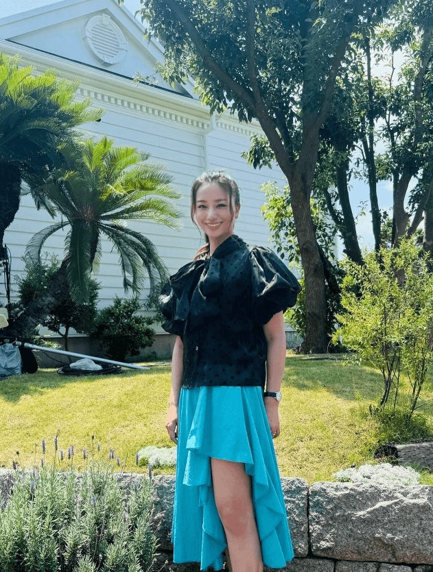 高橋メアリージュン、Instagramで自己信頼の大切さを語る！ファンから応援の声