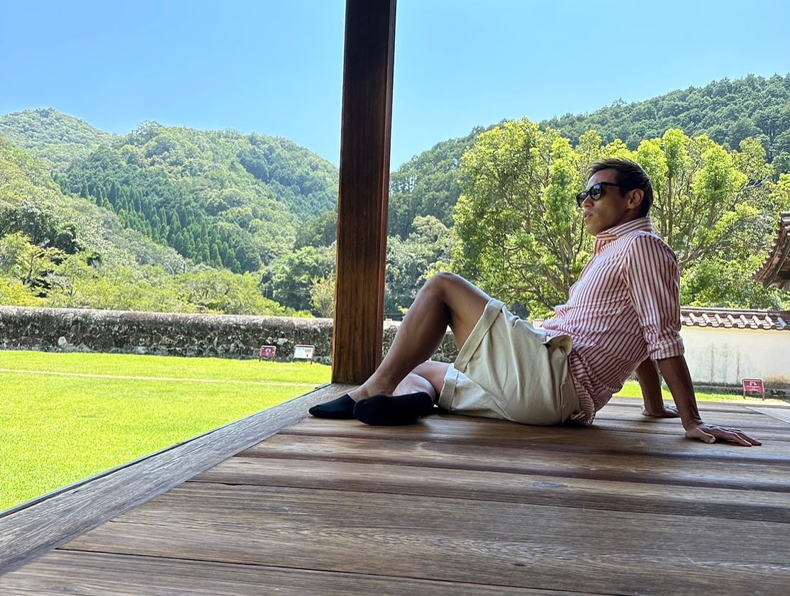 本田圭佑が岡山県を訪問⚽️旧閑谷学校でのショットを披露⚽️