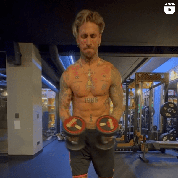 元レアル主将38歳ラモス 圧巻の肉体美を披露