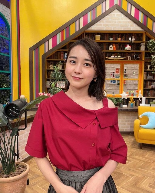 若林有子アナ、「短くてもいろいろ」ヘアアレンジでファンを魅了