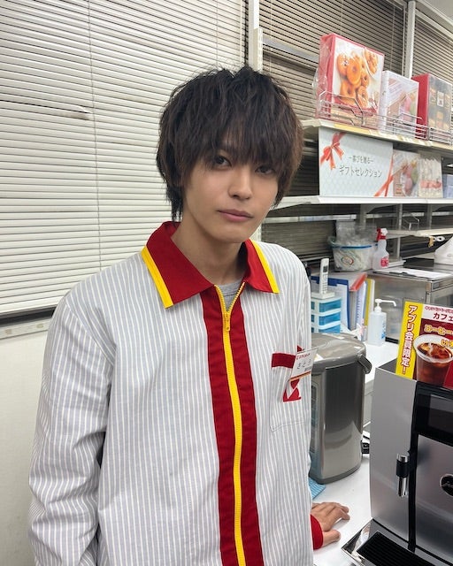 「イケメン店員さん！通いたくなる😍」神尾楓珠、ドラマオフショット公開！