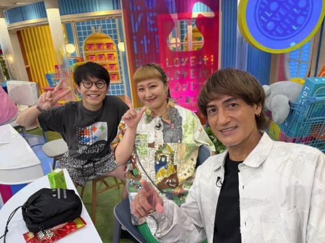 「いつも可愛いきむ〜」丸山桂里奈がちょんまげラーメン・きむと共演、オフショットを披露