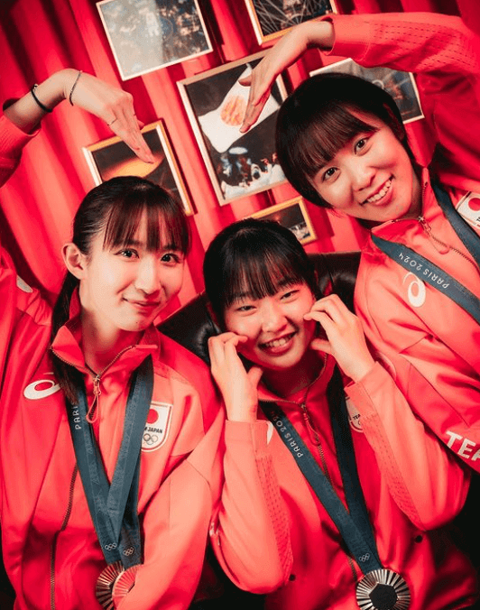 卓球女子のハートポーズが“可愛すぎる”　国内外から多くの反響