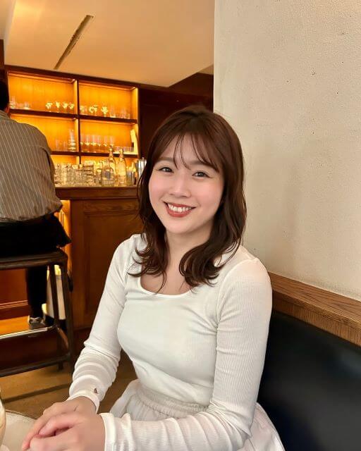 田中萌、癒しカフェでほっと一息。今週も優しくスタート