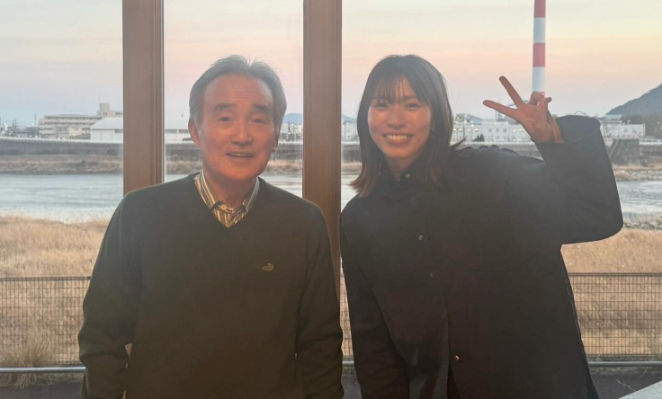 「一緒にお酒飲める日がくるなんて､､､」新鍋理沙が恩師との2ショットを披露