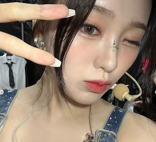 「こんな可愛いことある？」22歳大人気アイドル ファンも困惑の接近ショットで「かわいすぎる」