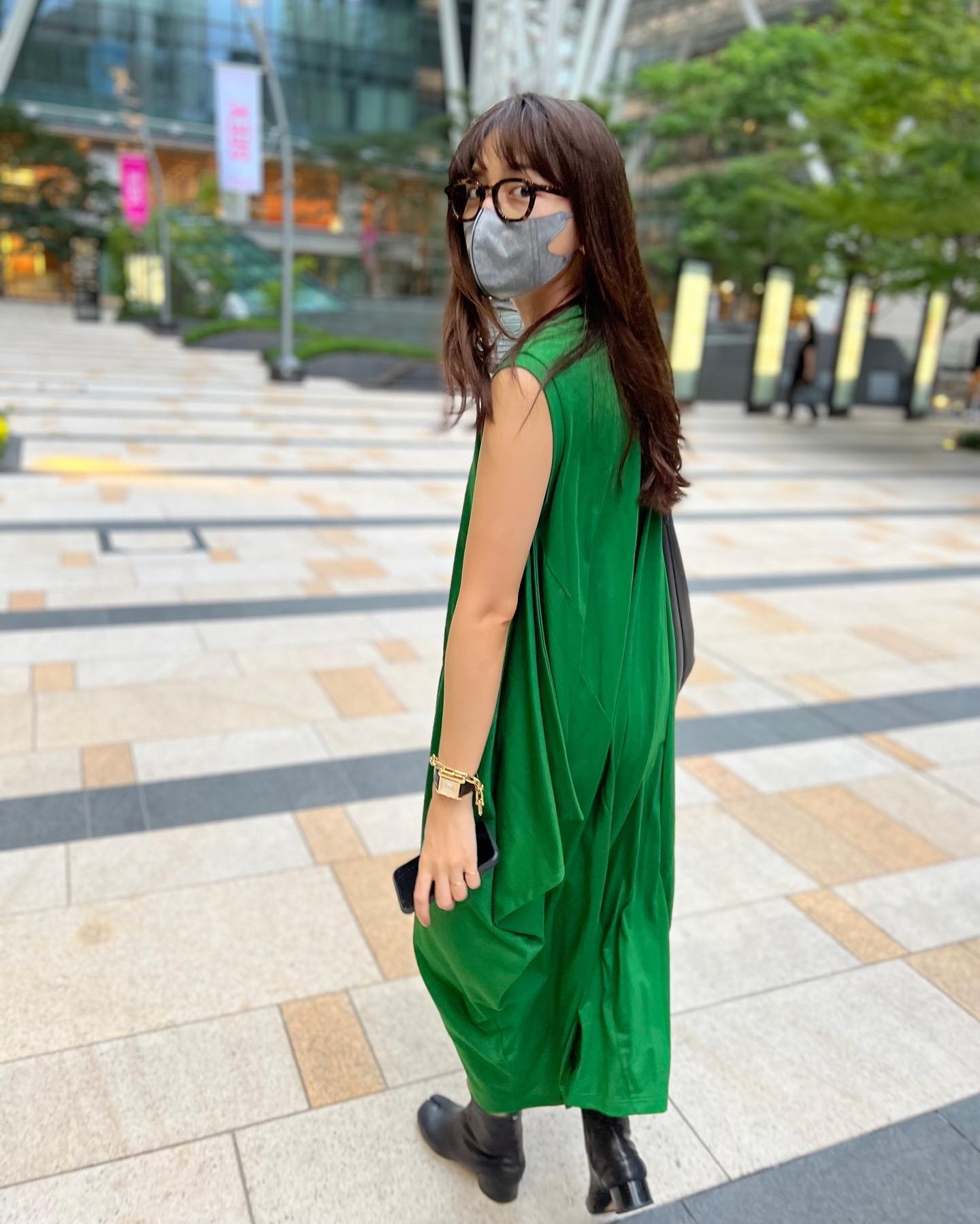 川口春奈さんの“みどりまん”コーデに「可愛い💚💚💚」の声続出！！