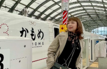 「ようこそ長崎へ！」野宮真貴、九州ツアー最終地でリハと満喫ショット公開