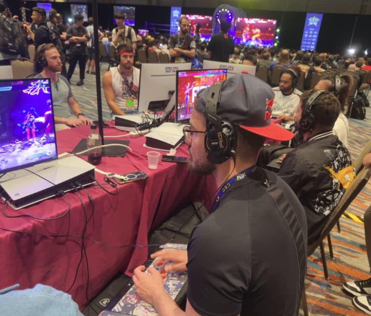 「貴重な体験をさせてくれる海外大会ありがとう！！！」SCARZ・りゅうせいがCEOの舞台を楽しむ