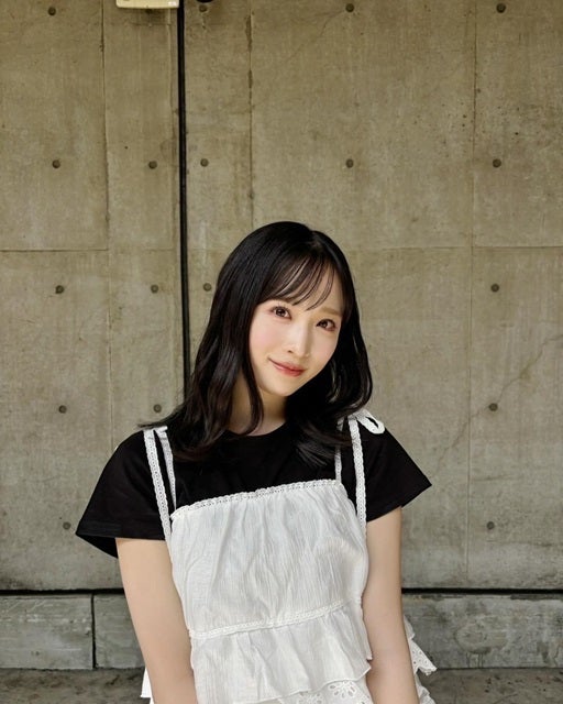 「可愛さと美しさを兼ね備えてる」AKBの人気メンバーが握手会のオフショットを公開