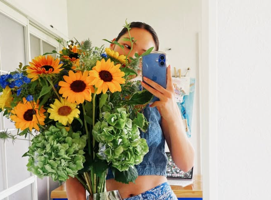 「北海道Life満喫」プロサーファー宮坂麻衣子、青森初訪問＆個展絵の全sold out報告！