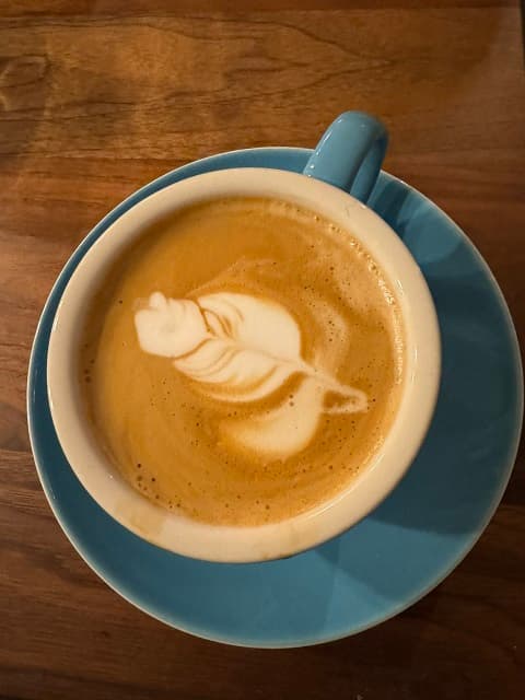 人気コスプレイヤー 伊織もえがラテアートに挑戦中！上達した姿にファンから絶賛の声