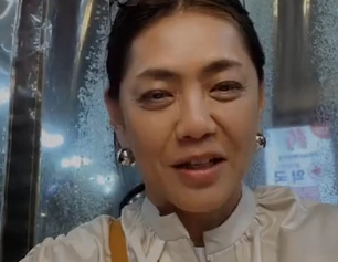 前田典子、東大門屋台から突如インスタライブ配信！韓国グルメ愛あふれる姿にファン熱視線