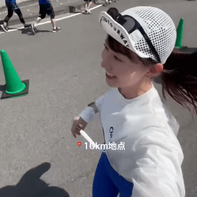 「癒しの女神が駆け抜けた」美女ランナー、ふくしまシティハーフマラソンで魅せたスマイルランムービーにファン歓喜！