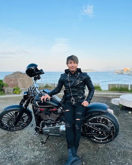 魔裟斗が愛車で江ノ島へ🏍💨そこで出会った意外な人物とは！？