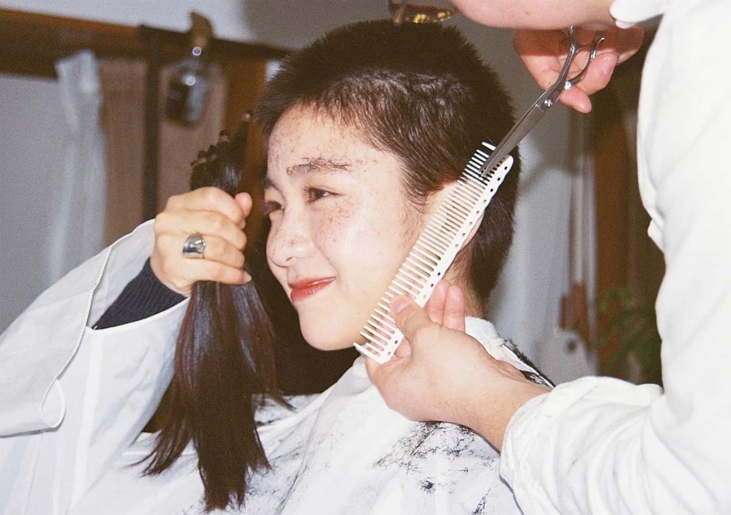 「不適切にもほどがある！」出演の22歳女優が驚愕の坊主姿に！「まさかの‼️女優魂‼️😭✨」