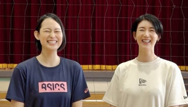 大山加奈が元バレーボール選手とのお気に入りツーショットを公開！体育館でのインタビューで色々な感情がこみ上げる