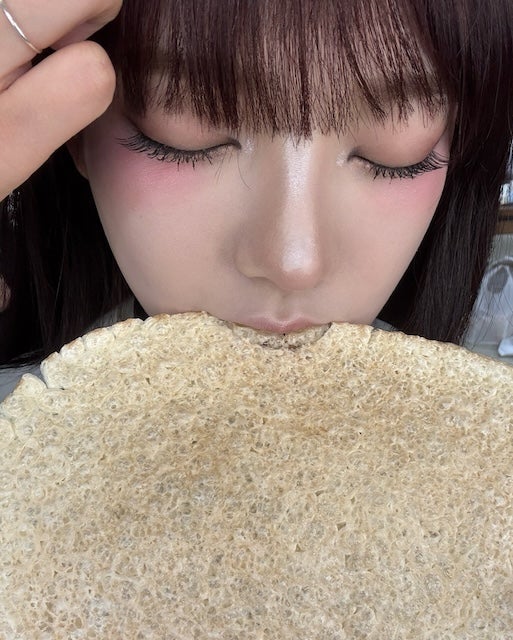 韓国の人気アイドルのドアップショットが可愛すぎると話題に