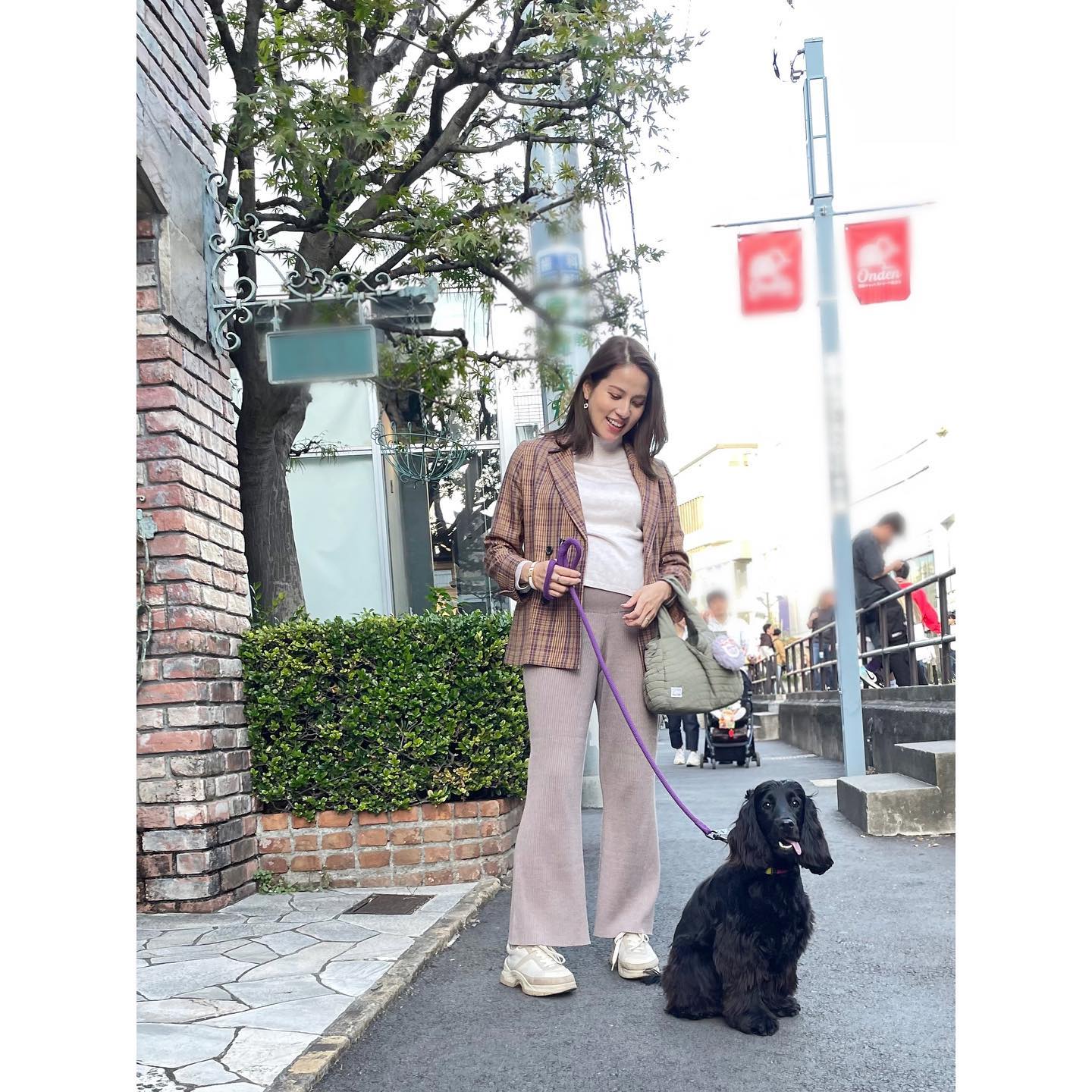 第1子妊娠中の永島優美アナが愛犬と散歩へ「メルシー🐶大きくなりましたね🎵お腹も？」