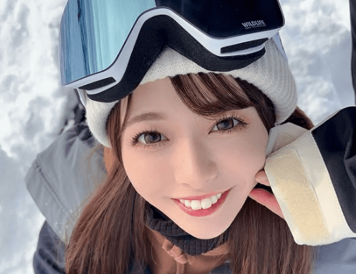 「もうー！可愛いんだから」看護師兼ラウンドガールの美女、ゲレンデに推参！ときめき上目遣いにファン”凍ってしまう”