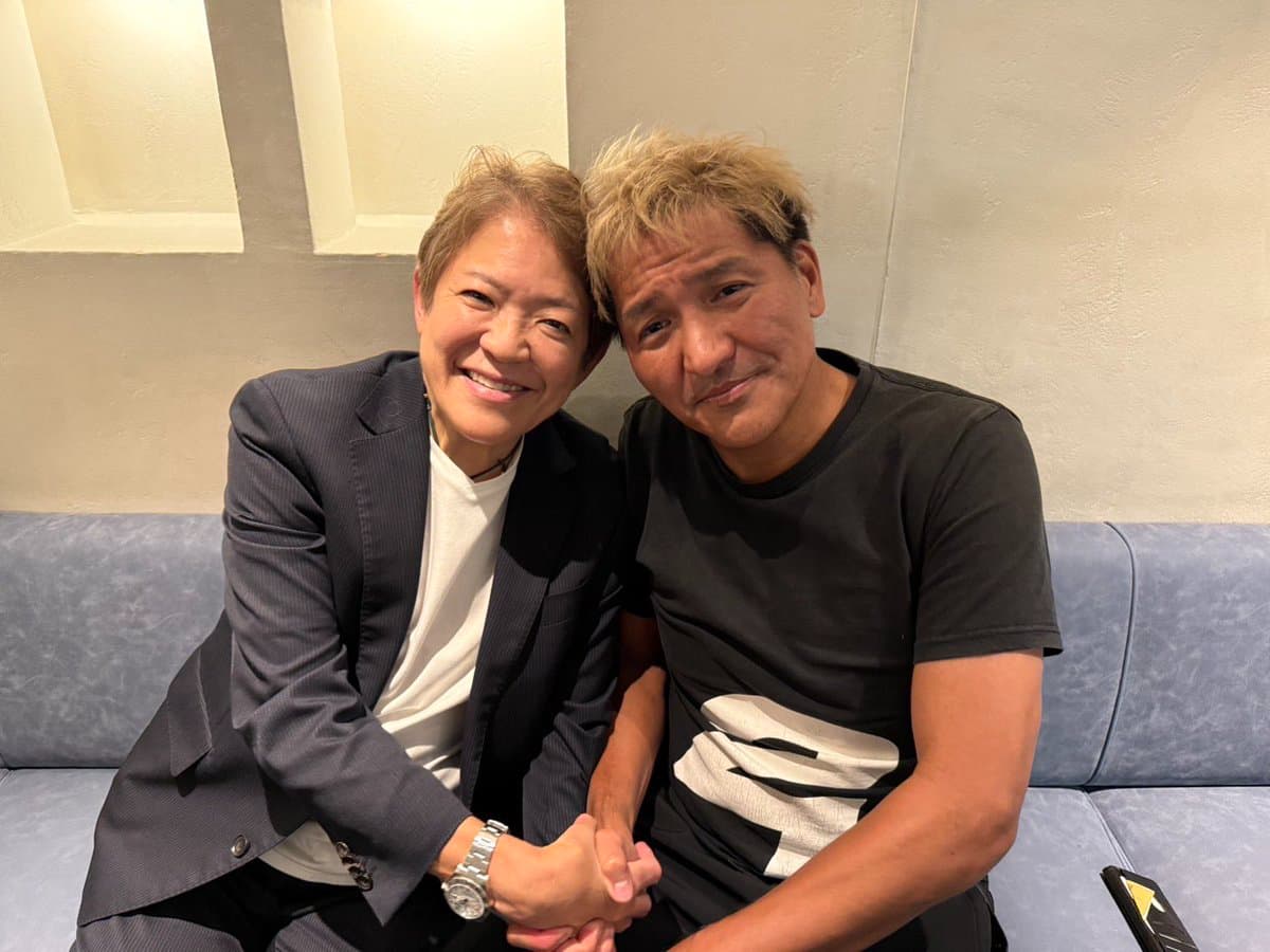 顔面クラッシュ!? スリムクラブ真栄田、憧れの“ライオネス飛鳥”と緊張の初対面