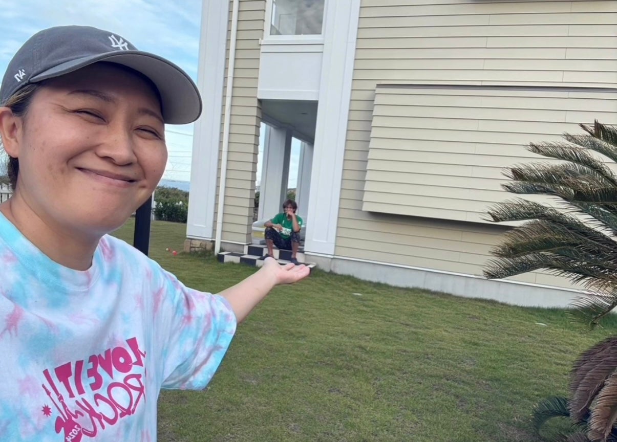 丸山桂里奈＆本並健治ファミリー、夏休みのテーマとは！？「ス・テ・キすぎる！」の声