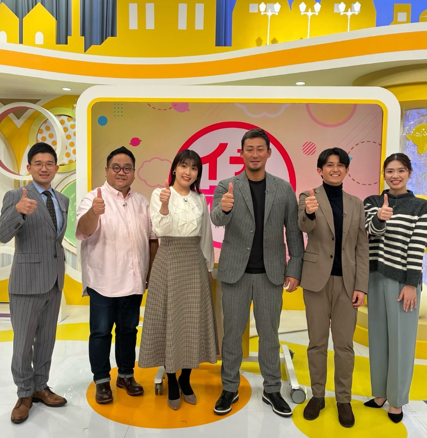 中田翔がテレビ出演！？　札幌のスタジオで見せたリラックス笑顔