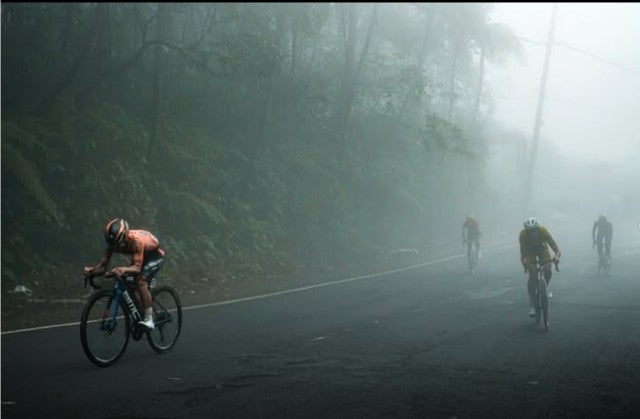 過酷峠道制覇！ヴィクトワール広島・久保田悠介が絆深めた574km