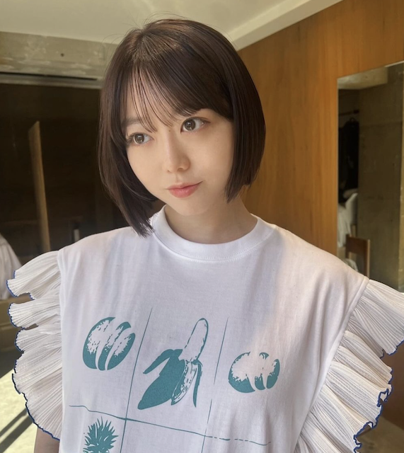 峯岸みなみ 髪をバッサリ 最新ショットが可愛すぎると話題に「目がまだ慣れない…」