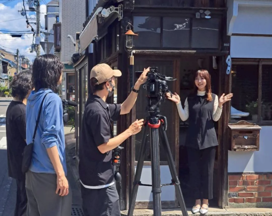 ロケの裏側？谷口キヨコ、暑さに苦笑報告