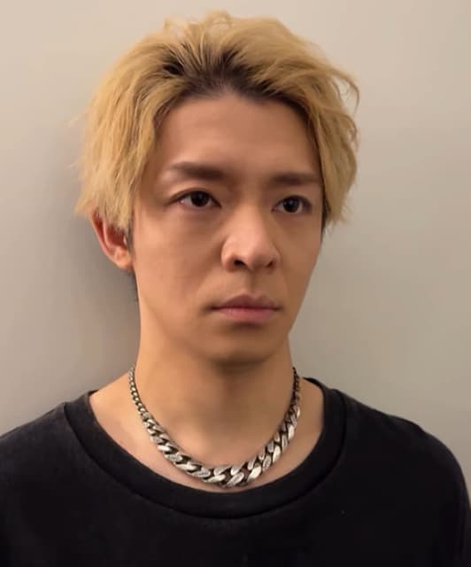 岸優太 ロッカーをHIRAKEGOMAしたらそこにいたのは…