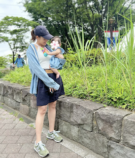 美人アナ 激レア”膝上”スカートに衝撃の声 産後とは思えない美脚披露で話題に