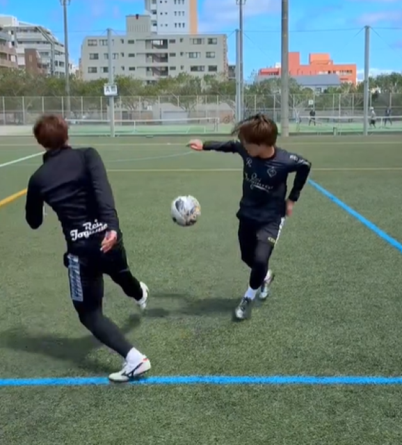 「浮かせばボールは取られない」レガテドリブル塾・Takuya 圧巻のテクを披露！