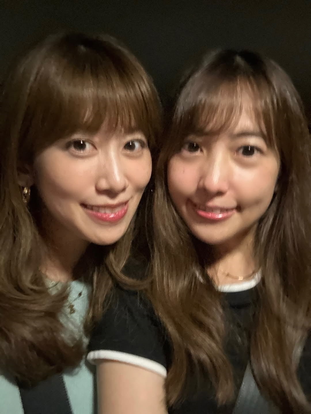 フリーアナ、中川安奈が見せた家族との素顔、姉妹ショット！