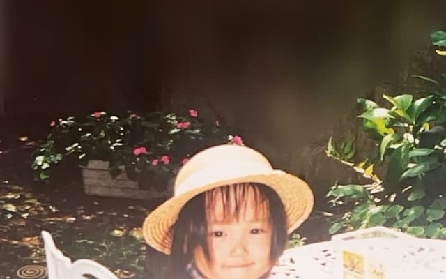 元櫻坂46リーダー・菅井友香、“こどもの日”にまつわる写真を公開！