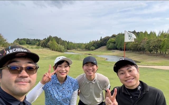 「天気も良くて気持ち良かった」ノンスタイル井上、昔からの仲間とゴルフを満喫する！