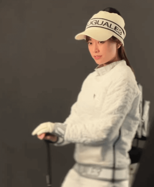 ”もはや女優の表情”美女キャスター・中川絵美里が魅せた、美麗ゴルフフォト＆ムービーにファン総釘付け！