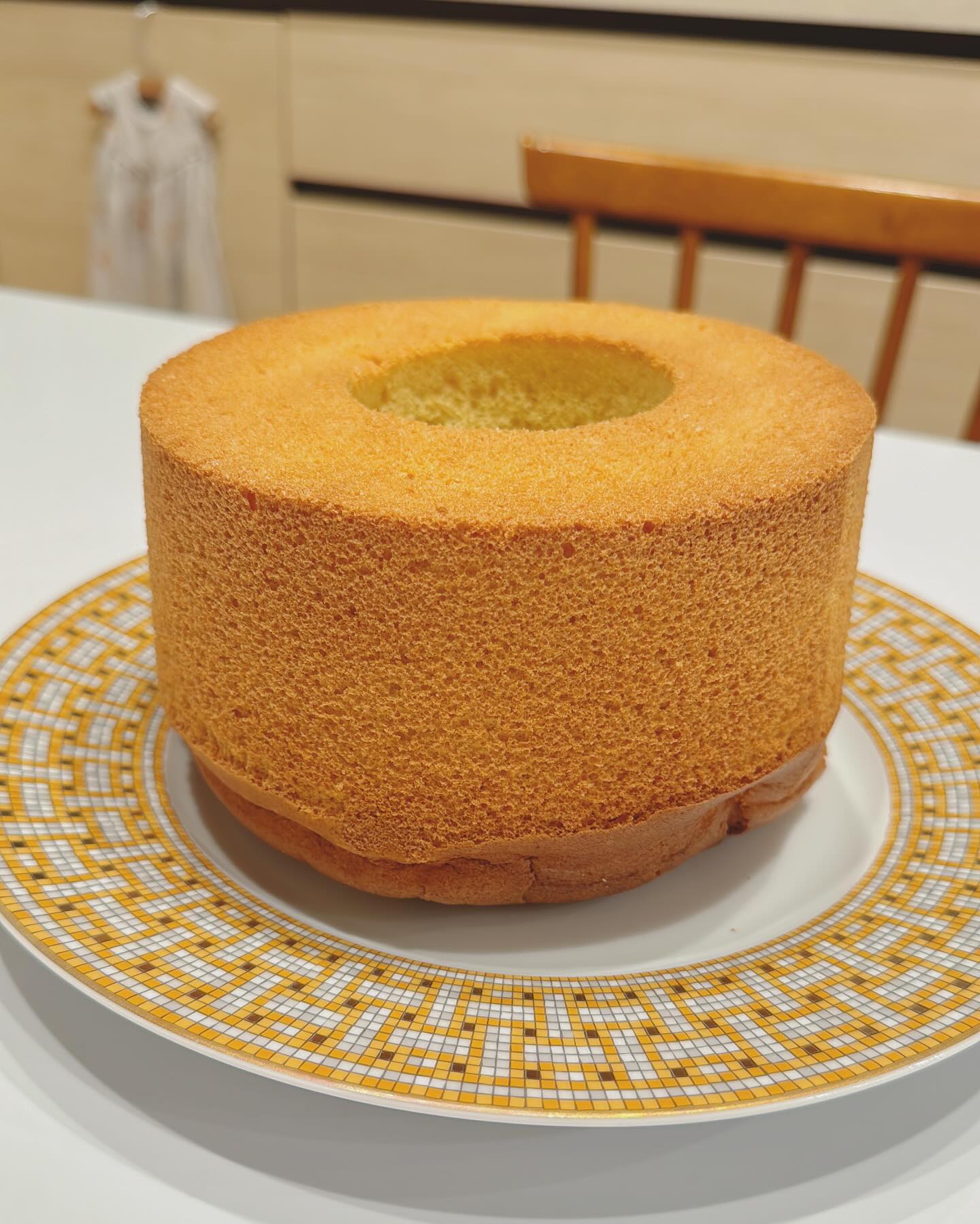 小倉優子、お菓子作りにハマり中✨「また焼きました笑」