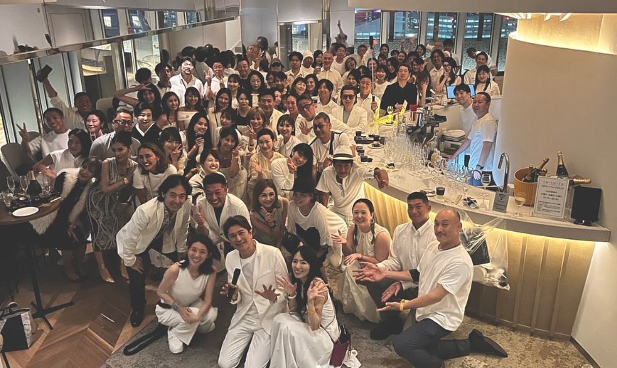 川崎麻世、芸能生活49周年パーティー開催「来年は50周年で半世紀！」