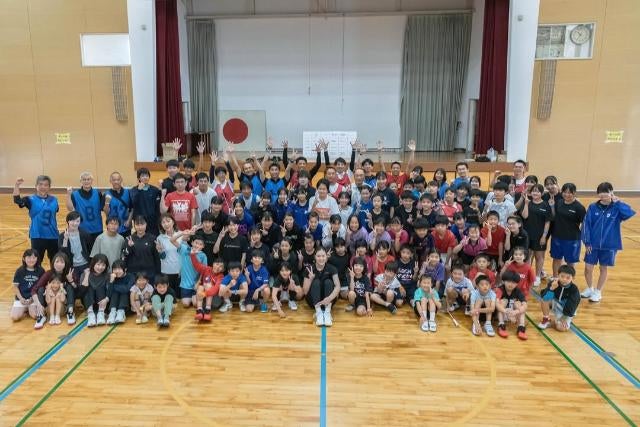 大堀彩、佐賀県白石町でバドミントン体験＆トークショーを開催