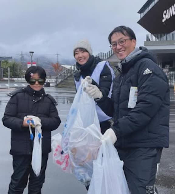 寺田明日香　雪中のスポGOMIで笑顔、チーム寺田家が堂々の第3位