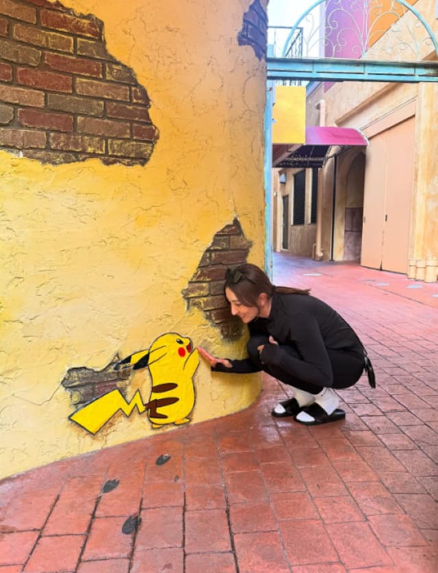 「可愛いかったー」脇元華があの人気キャラクターとの2ショットを披露