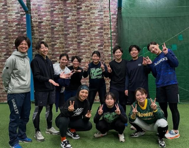 吉田えり『女子野球の魅力満載！』未来の選手たちと熱い交流会