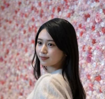 「愛を感じる素敵な写真」浅野杏奈が父撮影の素敵な写真を公開！