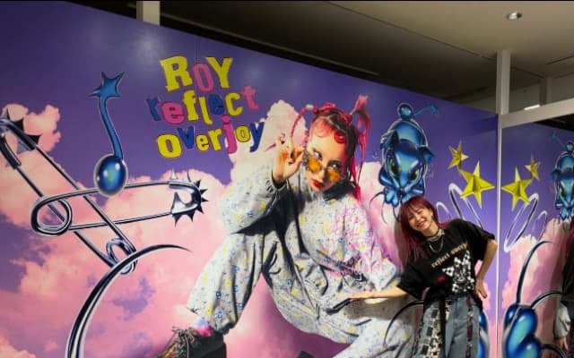 「めっちゃ良い空間だぁ」LiSAがPOP UP STOREに足跡を残す⁉