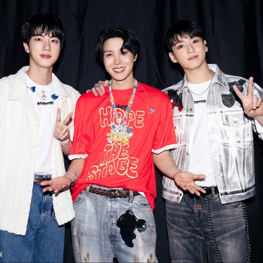 BTS12周年記念日のJ-HOPEソロライブにメンバー7人が再集結！ジンと