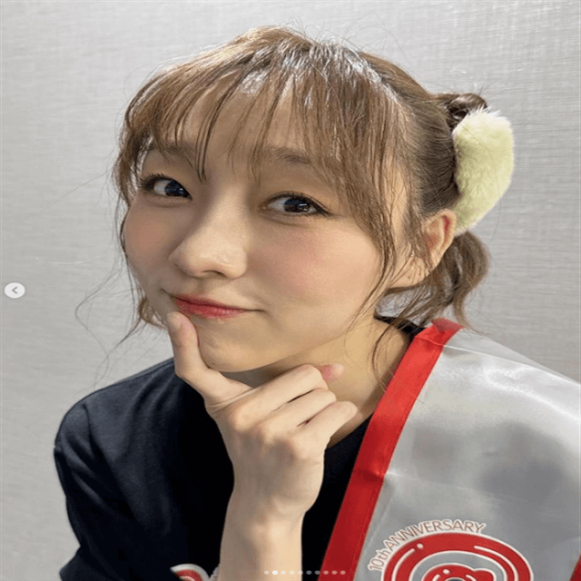 須田亜香里、楽屋貼りに「SKE48メンバーからのサイン」を受け感激！キュートな親善大使フォトも必見