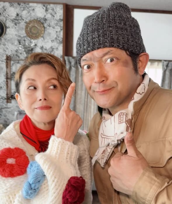 「良いコラボだね」夏木マリがドラマ共演者を紹介！