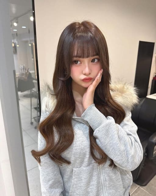 SNS総フォロワー数450 万人のあのインフルエンサー、美容院後のショットにファンから”ビジュ良すぎ”の声